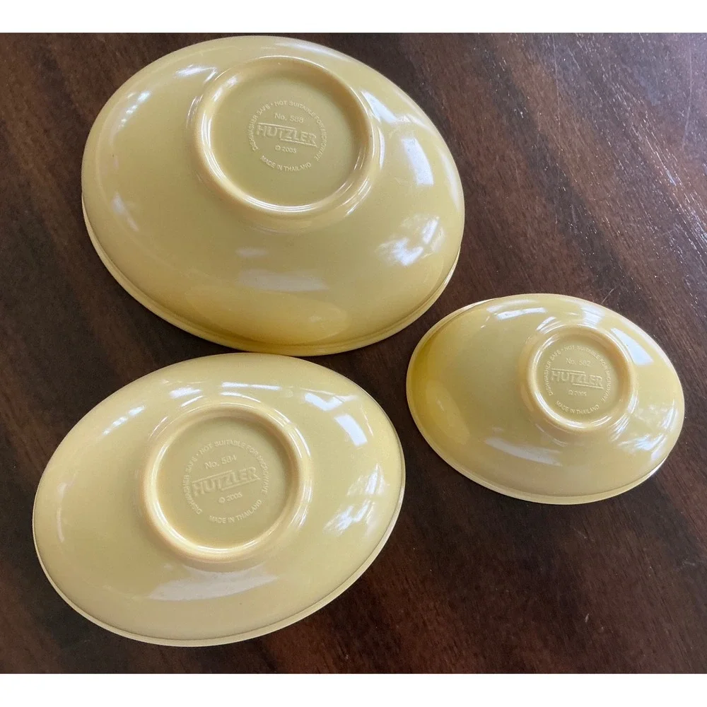 Hutzler Y2K Nesting Bowls Oval Melamine Yellow Set of 3 Retro Kitchen Small